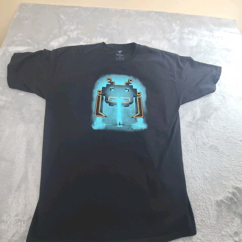 TeeFury Tron XL "Grid Invader" Space Invaders Tron Mash Up Shirt Black